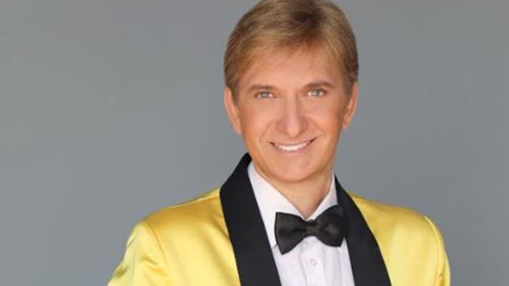 To “Βέμπο” θα φιλοξενήσει του χρόνου την “Κυρία Επιθεώρηση” του Δελαπόρτα με γερό θίασο