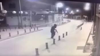 Απόπειρα δολοφονίας στην Αγία Νάπα: Συνελήφθη 38χρονος – BINTEO