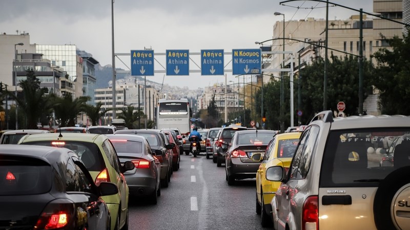 Κυκλοφοριακό “έμφραγμα” στην Αθήνα λόγω της απεργίας στα Μέσα Μεταφοράς