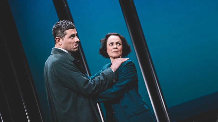 “Κέντησε” στους “Στυλοβάτες της κοινωνίας” ο Γιάννης Μόσχος