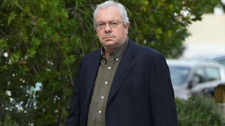 Δύσκολες ώρες για τον Σταμάτη Μαλέλη