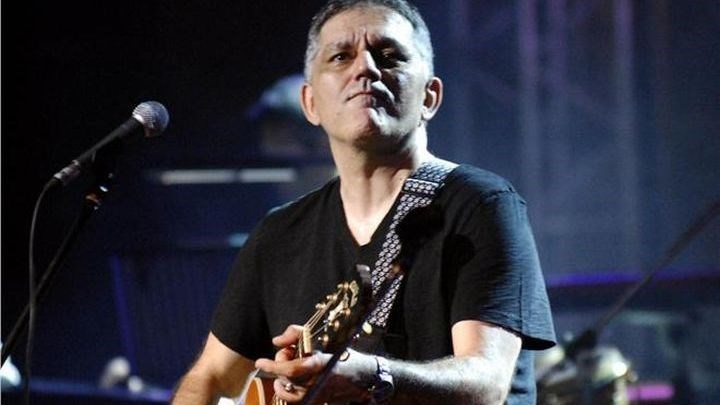 Στο νοσοκομείο ο Νίκος Πορτοκάλογλου – Οι αφόρητοι πόνοι και το χειρουργείο