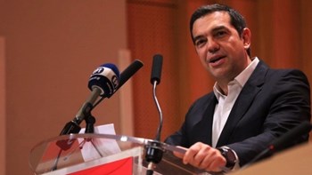 Προανακριτική: “Θεσμική εκτροπή” καταγγέλλει ο Τσίπρας – Σφοδρή επίθεση στην κυβέρνηση