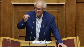 Λάππας στον Realfm 97,8: Τον τρόπο εξέτασης των μαρτύρων δεν μπορεί να τον επιλέξει η επιτροπή