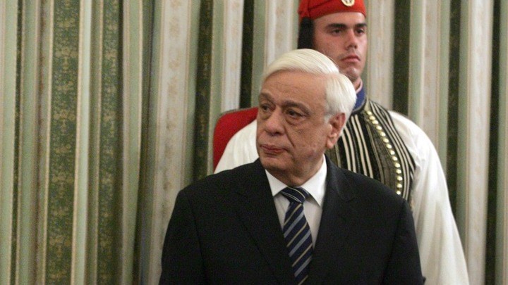 Παυλόπουλος: Είναι ανάγκη να αγωνιζόμαστε στο διηνεκές για την ελευθερία και τη Δημοκρατία