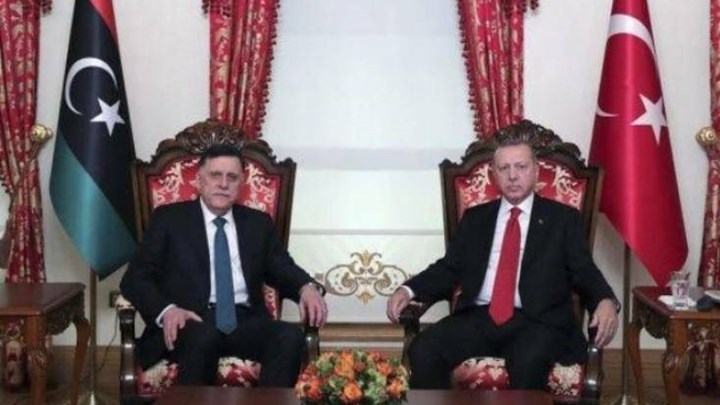 Έκτακτη συνάντηση Ερντογάν – Σάρατζ στην Κωνσταντινούπολη – Τι συζητήθηκε