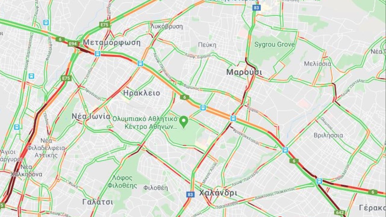 Στο “κόκκινο” η κίνηση στους δρόμους της Αθήνας – Καθυστερήσεις και στην Αττική Οδό