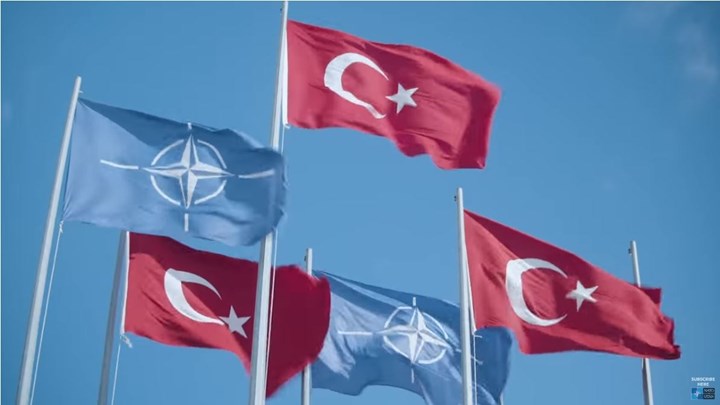 “Η Τουρκία είναι το ΝΑΤΟ”: Το βίντεο της Συμμαχίας που προκαλεί αντιδράσεις