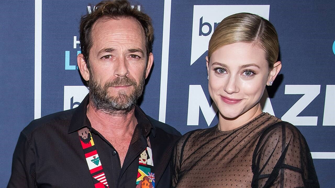 Λουκ Πέρι – Το όνειρο συμπρωταγωνίστριάς του στο Riverdale: “Τον είδα στον ύπνο μου και τον αγκάλιασα”