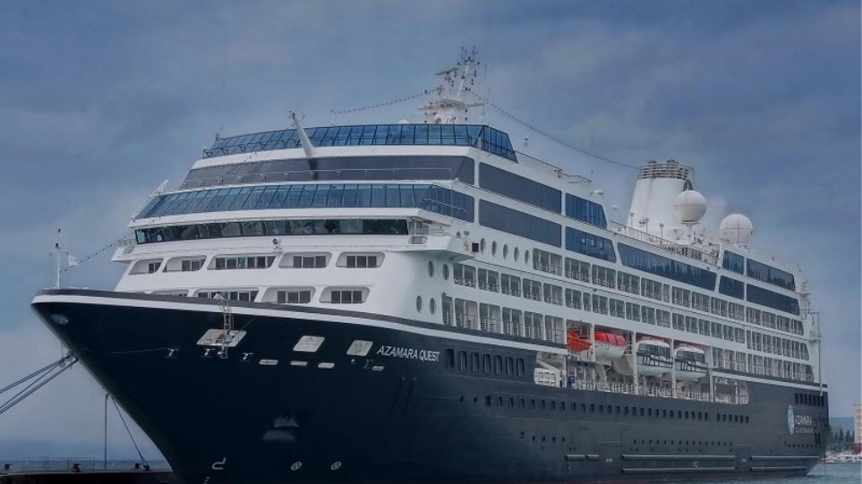 Το “πλοίο των οργίων” σαλπάρει για τις Κυκλάδες – Εκατοντάδες swingers προγραμματίζουν κρουαζιέρα στα ελληνικά νησιά