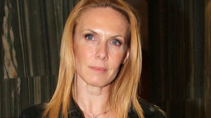 Εβελίνα Παπούλια: Χαίρομαι όταν κάνω δύσκολες δουλειές – Τι είπε για τους “Δύο Ξένους” και το Mega