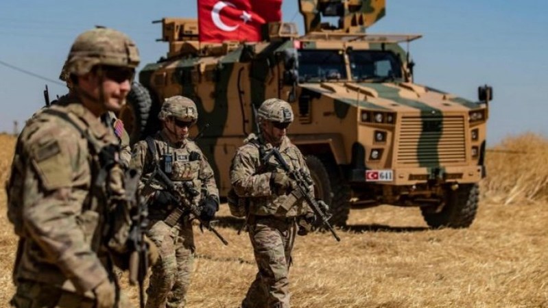 Κόλαση πολέμου στη Συρία με τουλάχιστον 33 Τούρκους στρατιώτες νεκρούς – Έκτακτη σύσκεψη του Ερντογάν