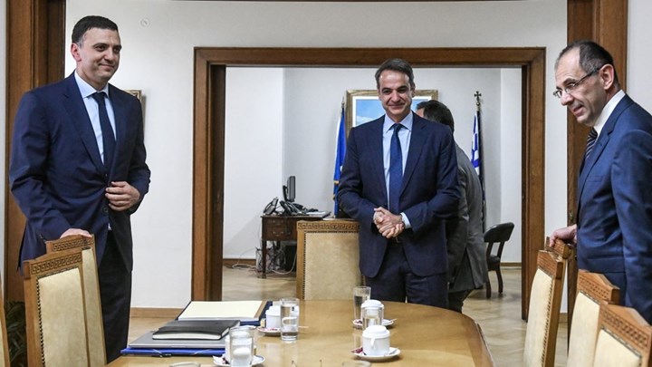 Κορονοϊός: Σύσκεψη στο Μαξίμου μετά τη ραγδαία εξάπλωση στην Ιταλία – Στο τραπέζι το σχέδιο δράσης