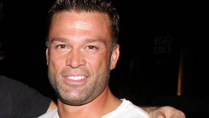 Κώστας Σόμμερ: H γοητευτική μακιγιέζ που του έκλεψε την καρδιά