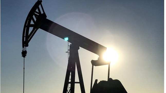 Κορονοϊός: Βουτιά των τιμών του πετρελαίου