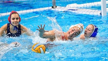 Κορονοϊός: Στον “αέρα” το προολυμπιακό τουρνουά πόλο γυναικών