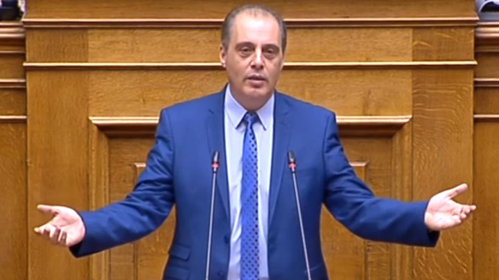 Βελόπουλος: Πώς θα λύσετε το ασφαλιστικό αν δεν δίνετε δουλειά στους Έλληνες;