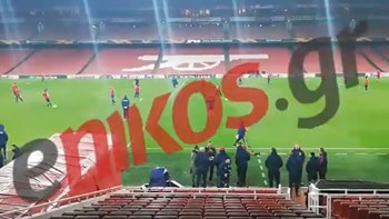 Το enikos.gr στην προπόνηση του Ολυμπιακού στο Emirates – ΒΙΝΤΕΟ