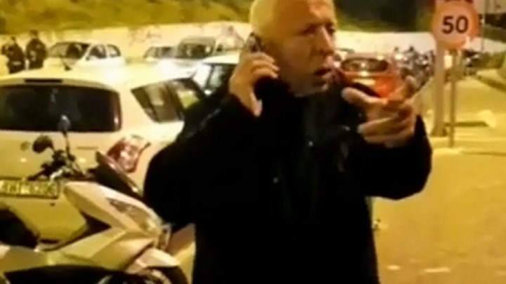 Βίντεο δείχνει τον Περιφερειάρχη βορείου Αιγαίου να κάνει χειρονομία κατά του Μητσοτάκη