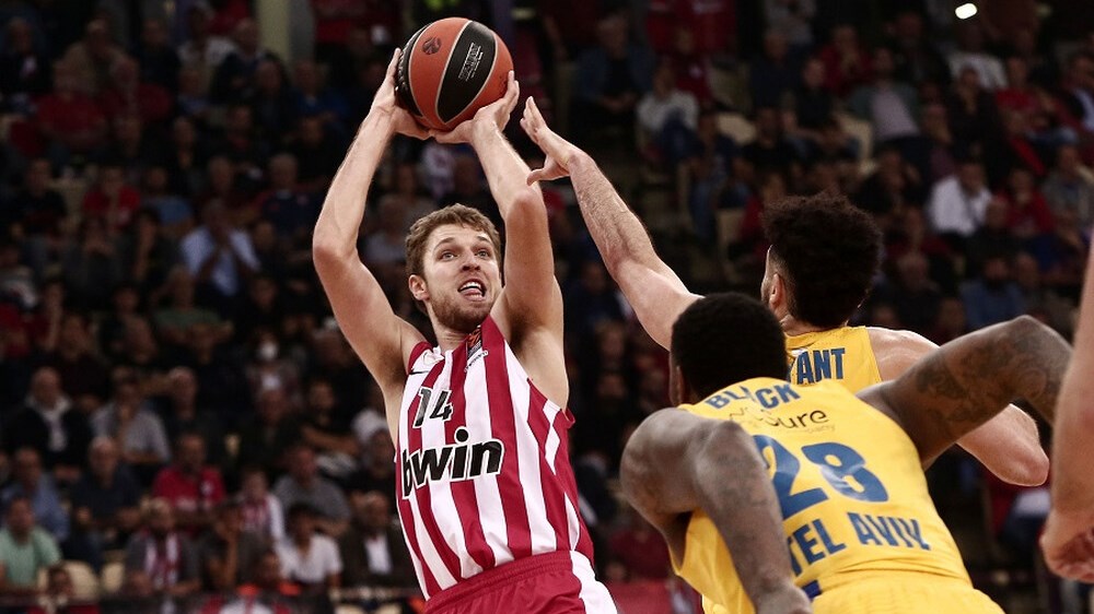 Μακάμπι – Ολυμπιακός 20-16 (10′)