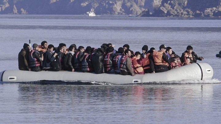 “Βόμβα” από την Τουρκία: Ανοίγει τα σύνορα για να περάσουν οι πρόσφυγες στην Ευρώπη