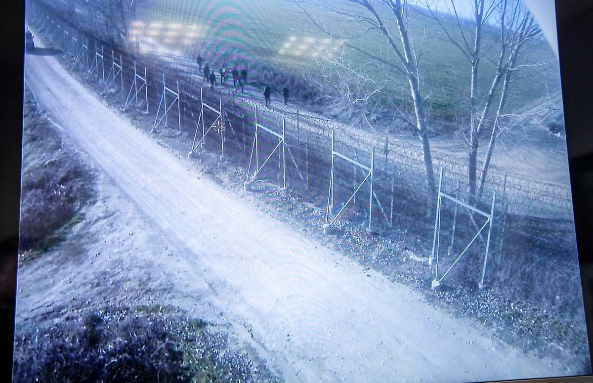 «Σφραγίζει» τον Έβρο ο Στρατός  – ΦΩΤΟ