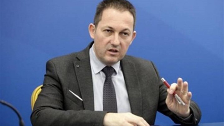 ΕΚΤΑΚΤΟ: Θετική στον κορονοϊό η σύζυγος του Στέλιου Πέτσα – ΤΩΡΑ