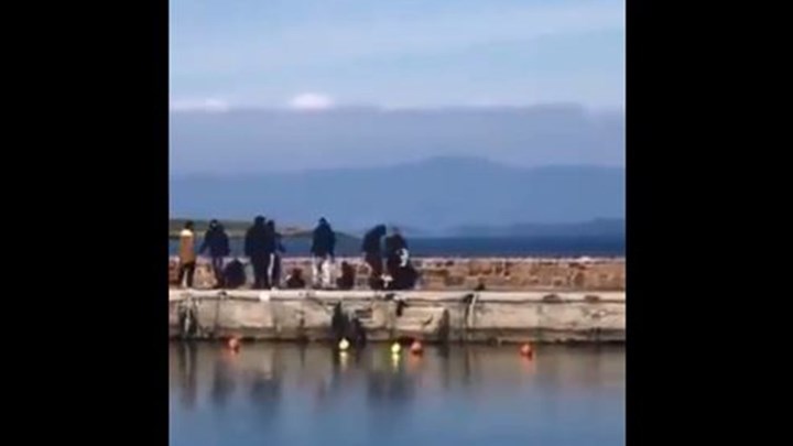 Λέσβος: Άγρια επίθεση κατά μελών ΜΚΟ στο λιμάνι της Θερμής – ΒΙΝΤΕΟ