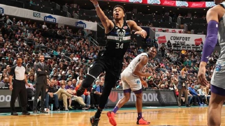 Αντετοκούνμπο: Εμφάνιση… MVP και νίκη για τους Μπακς – ΒΙΝΤΕΟ