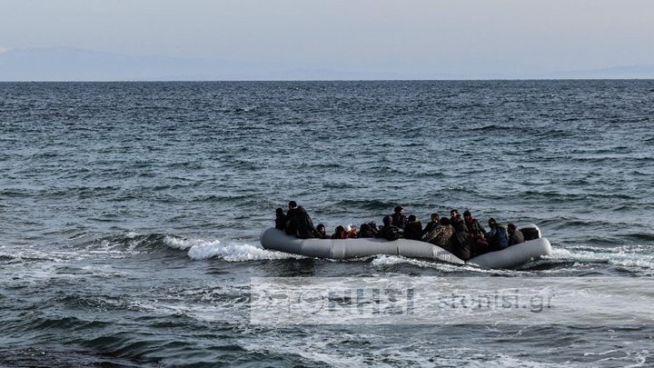 Τραγωδία στη Λέσβο: Ανατροπή βάρκας με μετανάστες – Ένα νεκρό παιδί