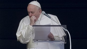 Κορονοϊός: Τι έδειξε το τεστ για τον Πάπα Φραγκίσκο