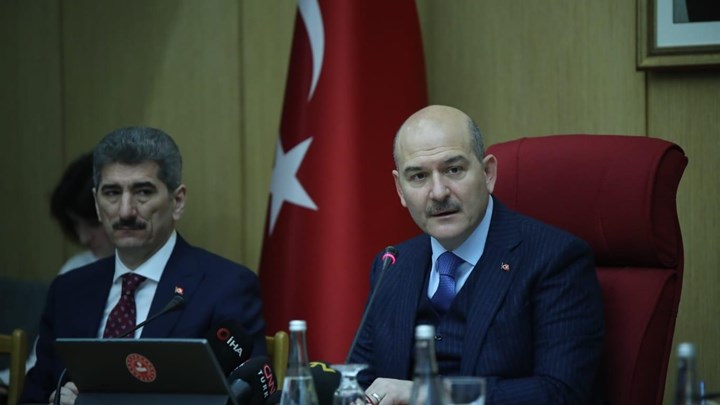 Τούρκος υπουργός Εσωτερικών: 130.469 μετανάστες φεύγουν προς Ελλάδα μέσω Αδριανούπολης