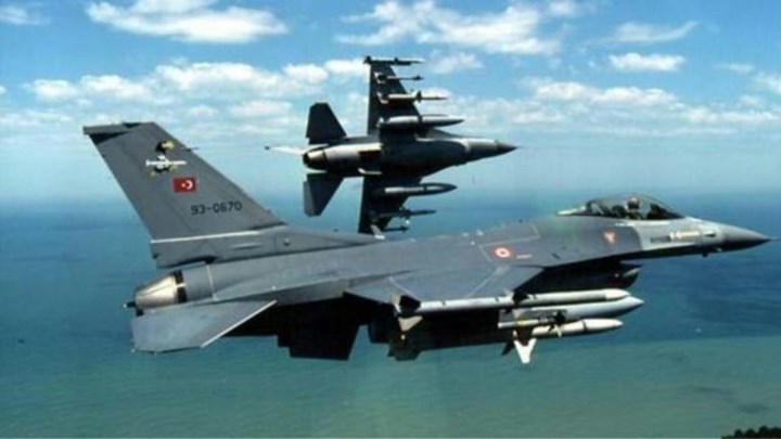 Δοκιμάζει τα νεύρα της Ελλάδας η Άγκυρα – Τουρκικά F-16 πέταξαν πάνω από τη Ρω