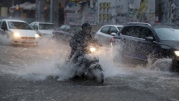 Κακοκαιρία: Έρχονται βροχές και καταιγίδες – Πού θα είναι πιο έντονα τα φαινόμενα τις επόμενες ώρες – ΦΩΤΟ