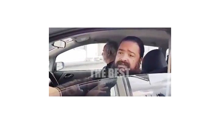 Κορονοϊός: Παπάς με συμπτώματα του ιού κάνει δηλώσεις στην κάμερα χωρίς μάσκα – ΒΙΝΤΕΟ