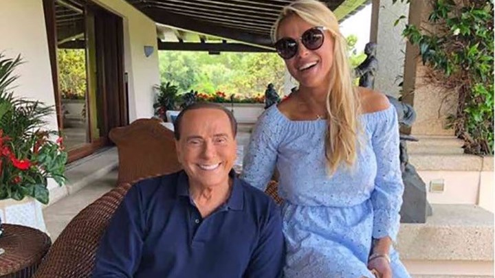 Μπερλουσκόνι: Χώρισε την 34χρονη σύντροφό του – 30χρονο μοντέλο η νέα του σχέση