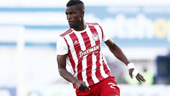 Ολυμπιακός: Προχωρημένες επαφές με τον Μπα για νέο συμβόλαιο