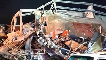 Κίνα: Τουλάχιστον 4 νεκροί από το ξενοδοχείο που κατέρρευσε – ΒΙΝΤΕΟ