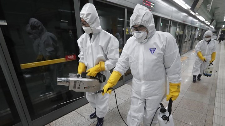 Κορονοϊός: Η Σαουδική Αραβία απαγορεύει τα ταξίδια από και προς 9 χώρες