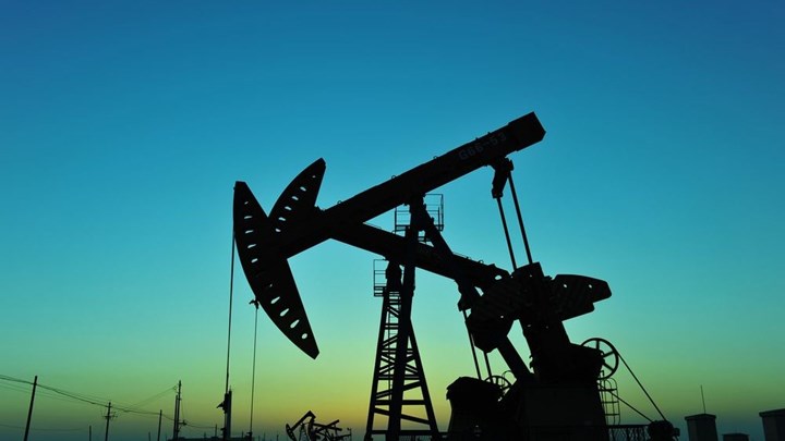 Κορονοϊός: Καταρρέουν οι τιμές του πετρελαίου