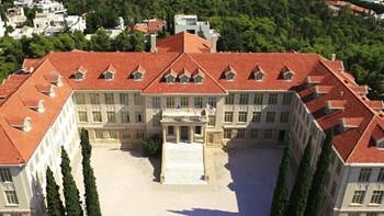 Κορονοϊός: Κρούσμα σε γονέα μαθητή του Κολλεγίου Ψυχικού – Η ανακοίνωση του σχολείου