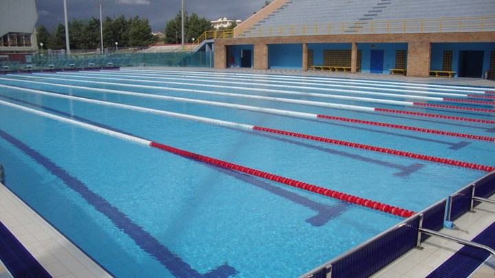 Κορονοϊός: Αναστέλλονται οι πανελλήνιοι σχολικοί αγώνες και το μάθημα κολύμβησης