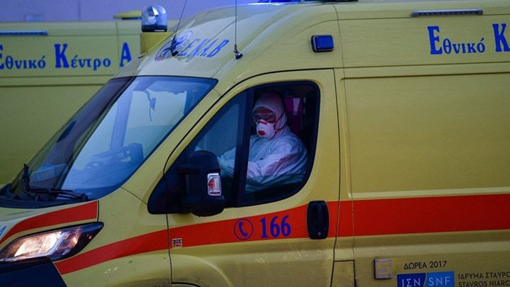 Κορονοϊός: Αυτός είναι ο ορισμός του κρούσματος – Ποιες επαφές θεωρούνται “στενές”