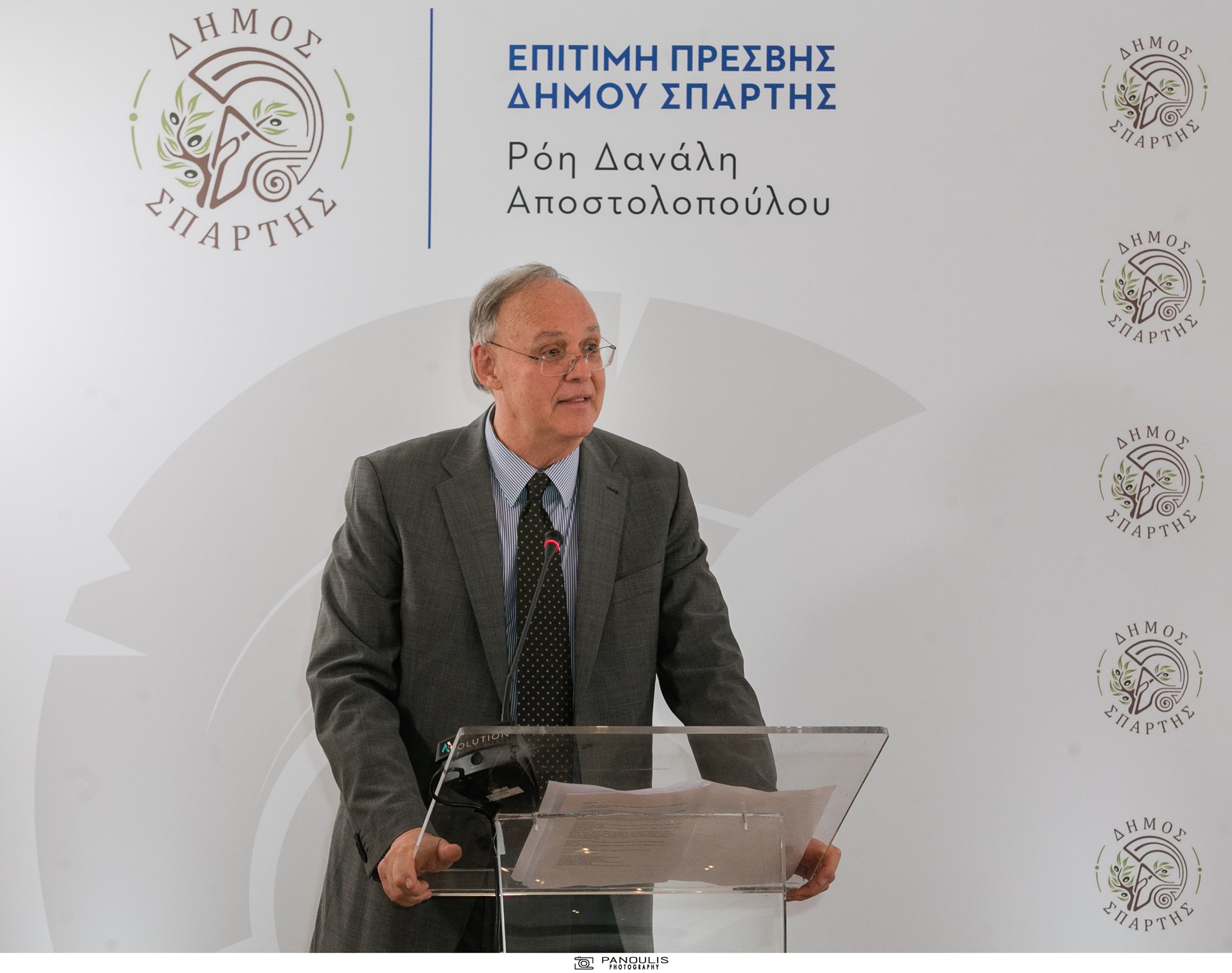 Ο Π. Δούκας και η επίτιμη Πρέσβης της Σπάρτης Ρόη Δανάλη-Αποστολοπούλου παρουσίασαν την κοινή τους δράση, για την προβολή της πόλης