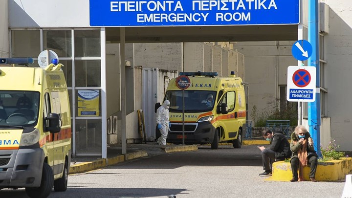 Κορονοϊός: 10 νέα κρούσματα, 99 συνολικά στην Ελλάδα – Ακυρώνονται παρελάσεις, μόνο έκτακτα χειρουργεία