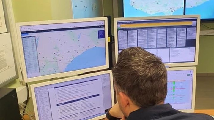 Κορονοϊός: Στην Κύπρο τηλεφωνούν στην ειδική γραμμή και ρωτούν για… τα ντολμαδάκια