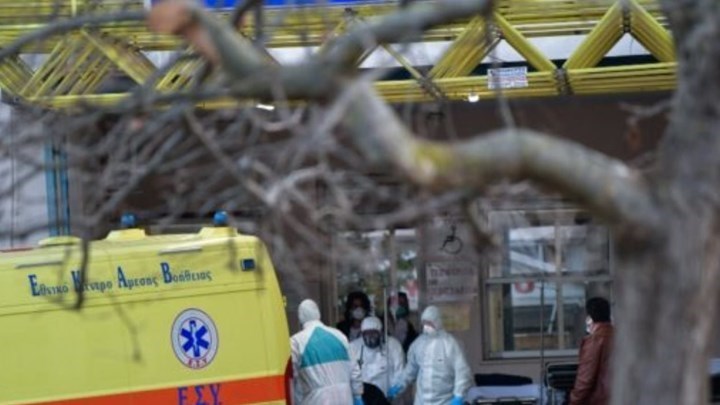 Κορονοϊός: Θετικός στον ιό ο πρόεδρος της Ιατρικής Σχολής Αθηνών