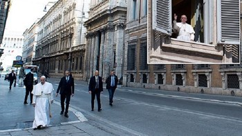 Κορονοϊός: Ο Πάπας περπατά στους έρημους δρόμους της Ρώμης – ΦΩΤΟ – ΒΙΝΤΕΟ