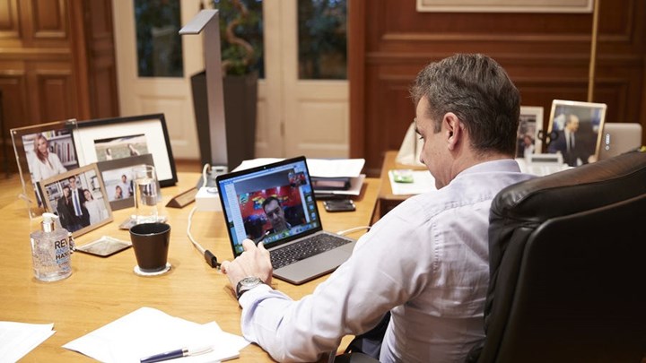 Κορονοϊός: Συζήτησαν με βιντεοκλήση Μητσοτάκης-Τσίπρας – ΦΩΤΟ