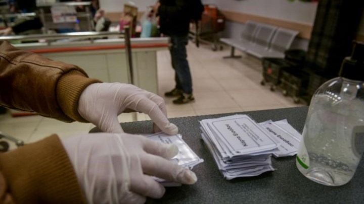 Κορονοϊός: Νέα μέτρα στήριξης 2 δισ. ευρώ για επιχειρήσεις και εργαζομένους – Απαγορεύονται οι απολύσεις